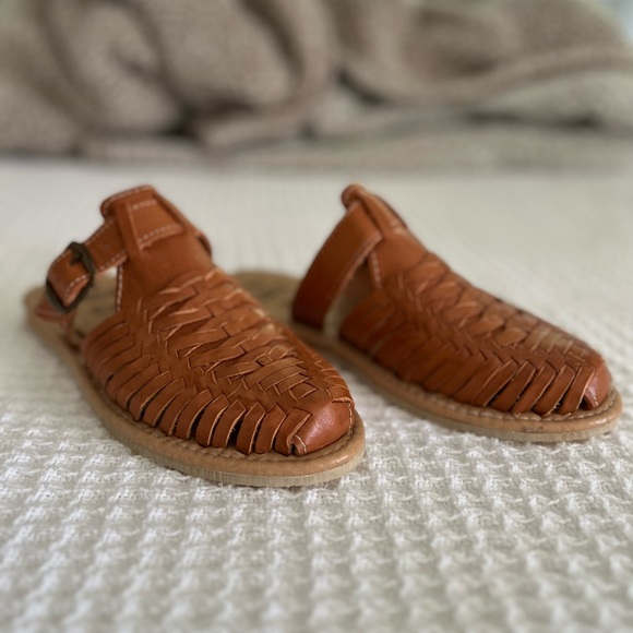 Made & Purchased in Mexico Huarache Sandals - Picture 1 of 5